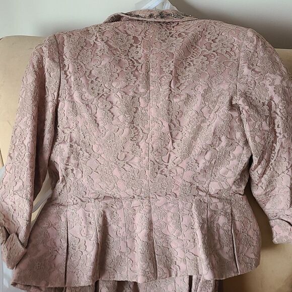Vintage Jack Liebman Lace Suit - Picture 16 of 17